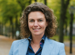 Anneke Luijten